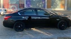 نيسان ألتيما